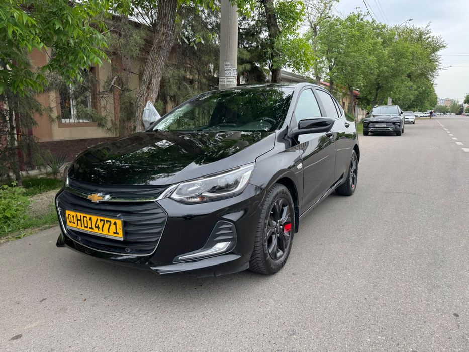 Chevrolet Onix 2023 — 2