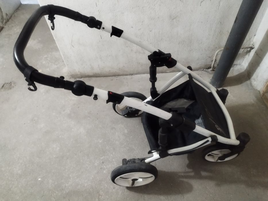 Бебешка количка Bebetto Pascal