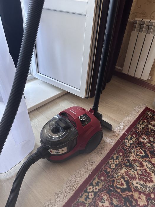 Продам пылесос Bosch