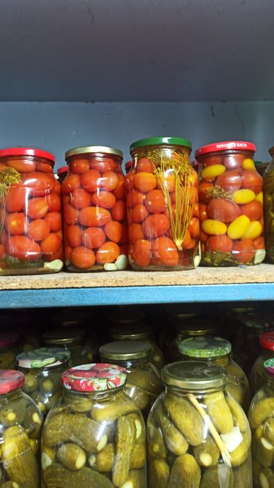 Продам домашние соленья и прочие  заготовки.