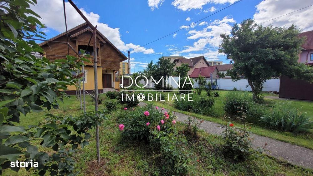 Casa + 800 mp teren, Targu Jiu, str. 14 Octombrie,  zona centrala