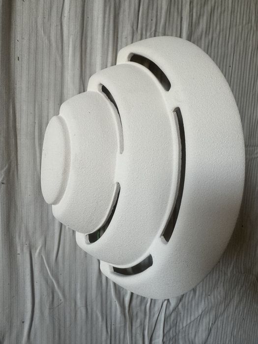 Продам светильник настенный