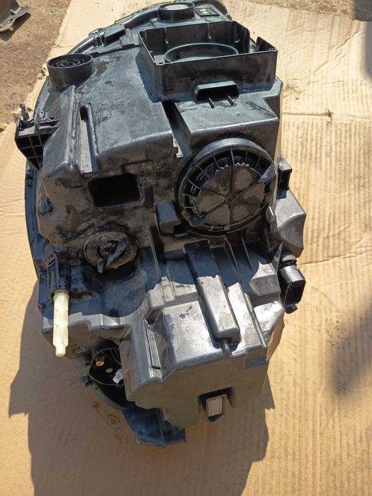 far dreapta led ford puma2