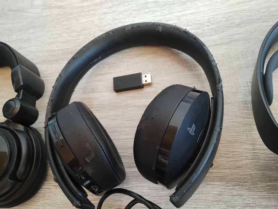 РАЗЧИСТВАНЕ ЛОТ от аксесоари за PlayStation Nintendo Xbox и други