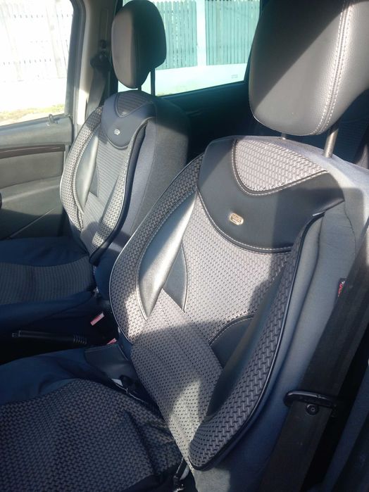 Vand Duster anul 2012,  benzina 16, 16 v, plus GPL, tractiune 2 x 4