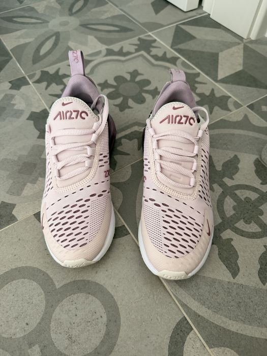 Спортни обувки Nike