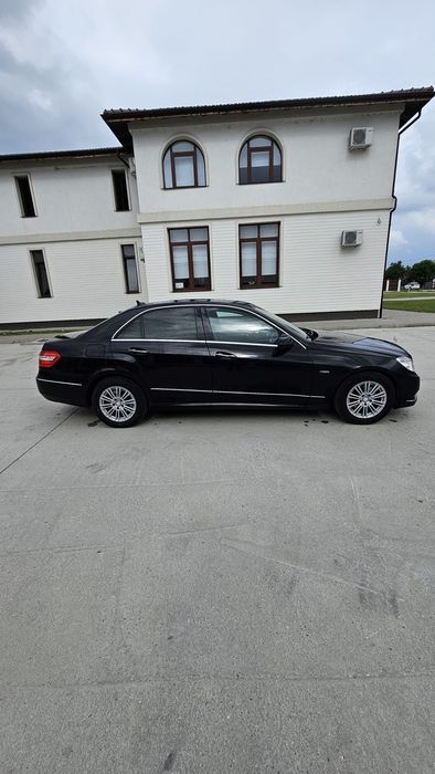 Mercedes E200 Automat