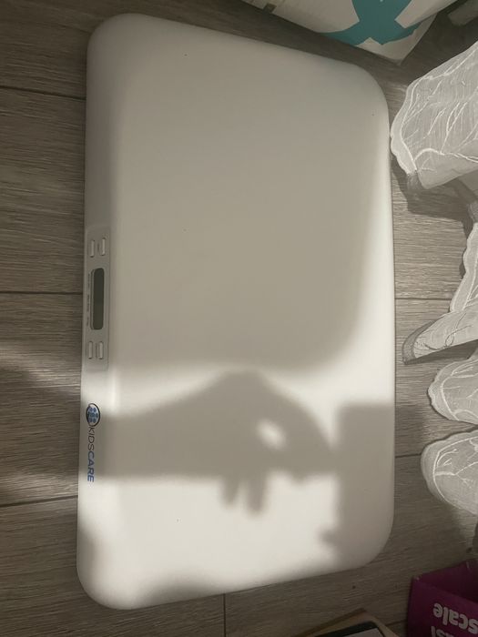 Cantar electric bebelusi