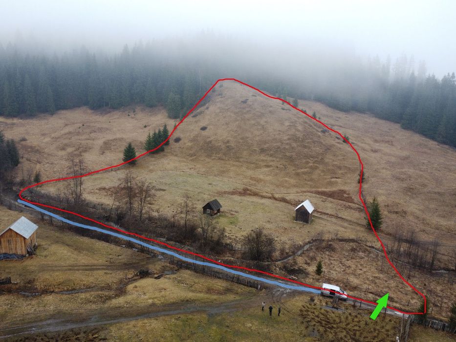 Vând teren extravilan