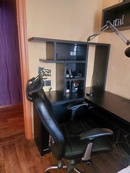 Темиртау! Продаю компьютерный стол