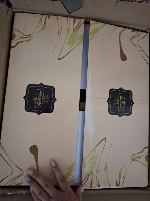 Посуда новая 32 персон.