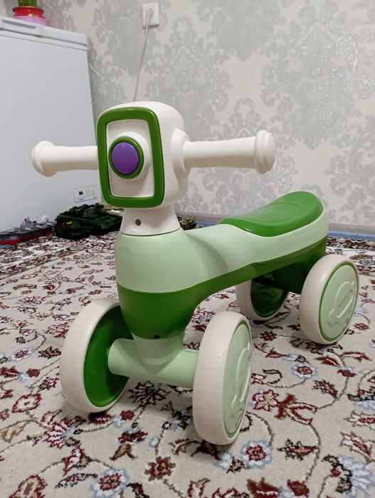 Детский толокар велосипед