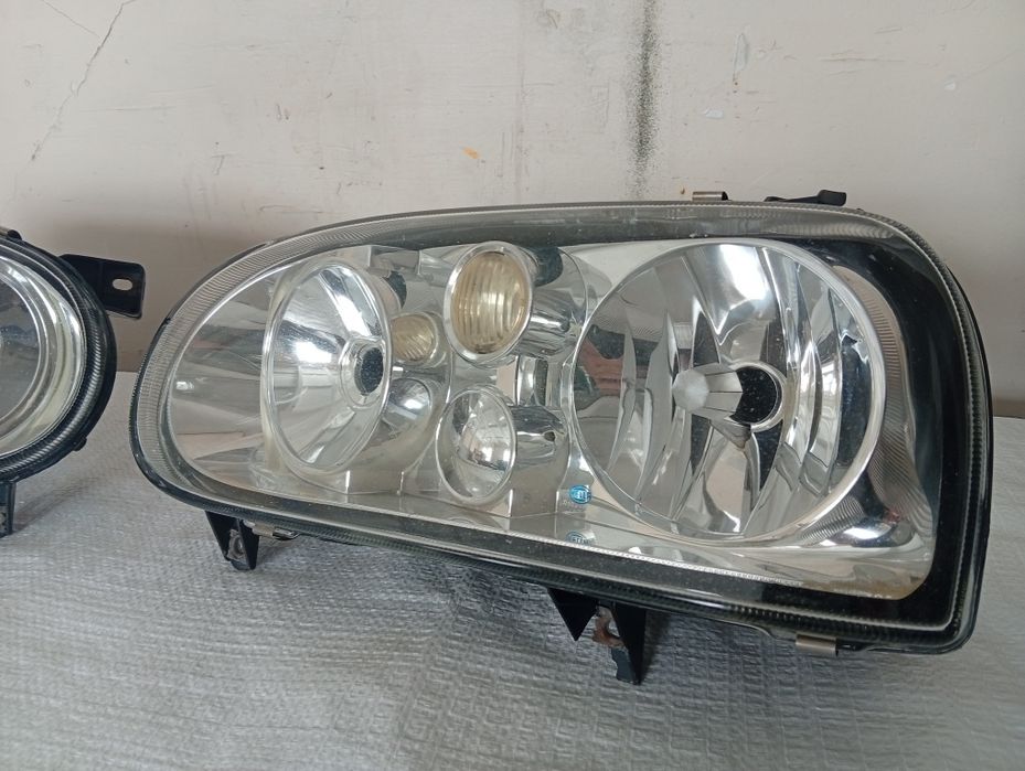 Фары Гольф 3 G4 LOOK HELLA