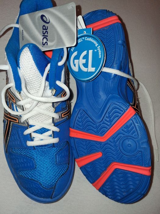 Adidasi Asics running, noi.