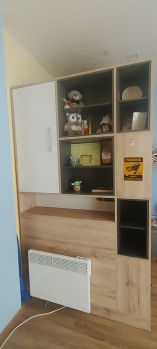 Детски гардероб тип къща