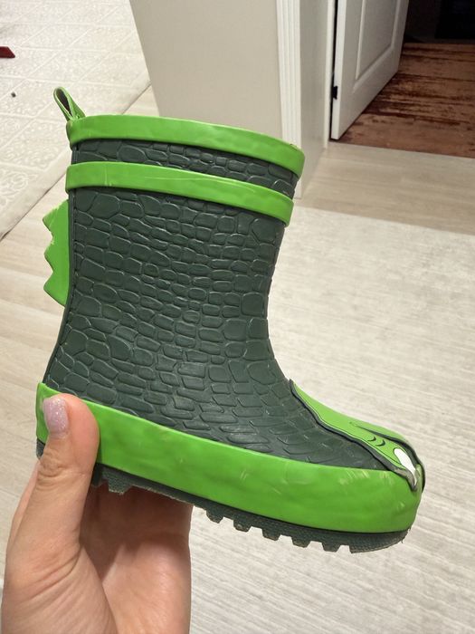 Продам сапоги детские