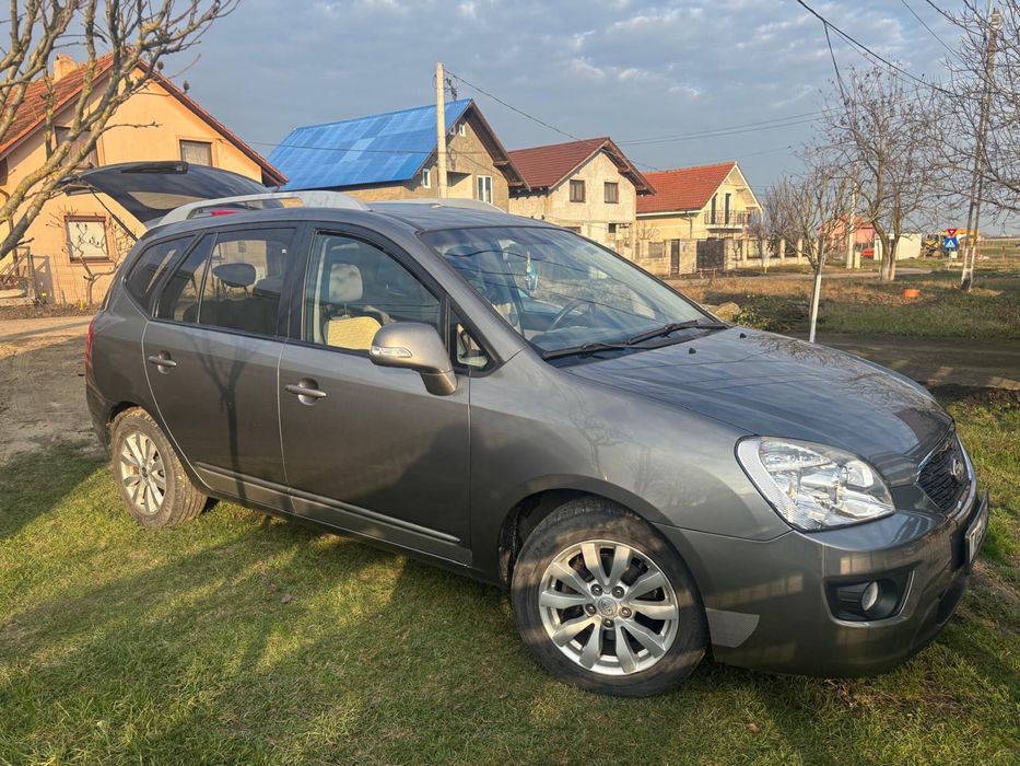 KIA Carens 2012 — imagine 4