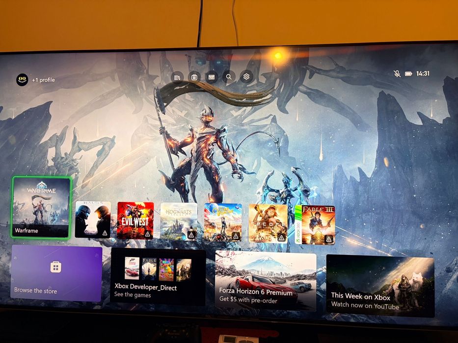 VÂND Xbox One X 1TB – Stare impecabilă