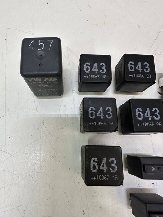 Releu relee siguranța sigurante bujii Audi A4 B7 B8 A5 A6 C6