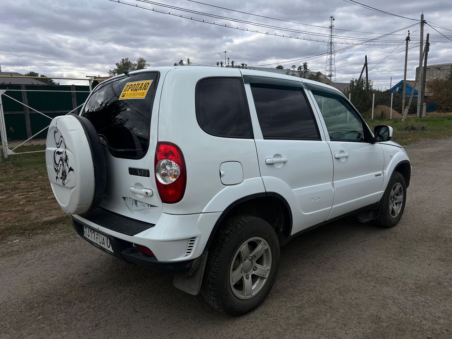 Нива шевроле ( 2017г)