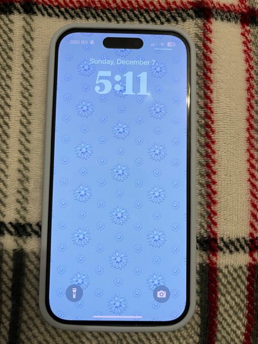 Schimb Iphone 15 PRO ASTEPT OFERTE urgent