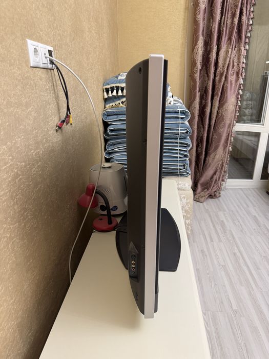 Телевизор Sony KDL-46W2000