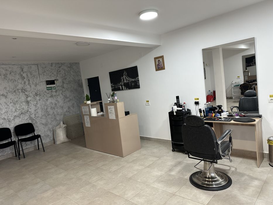 Casa DorMarunt + spatiu comercial