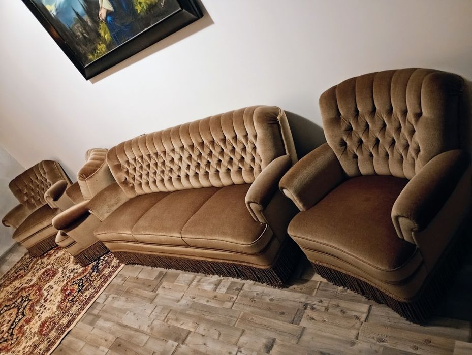 Divan și Fotolii