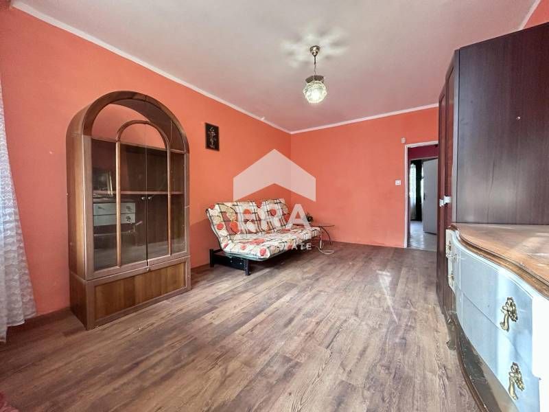 Дава се под наем Тристаен апартамент в София, Младост 4 - 88 кв.м за 690 € - Снимка #3