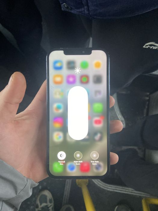 Айфон 12 про макс