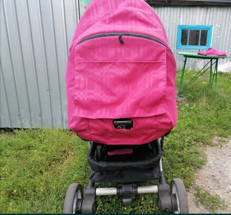 Детская коляска.