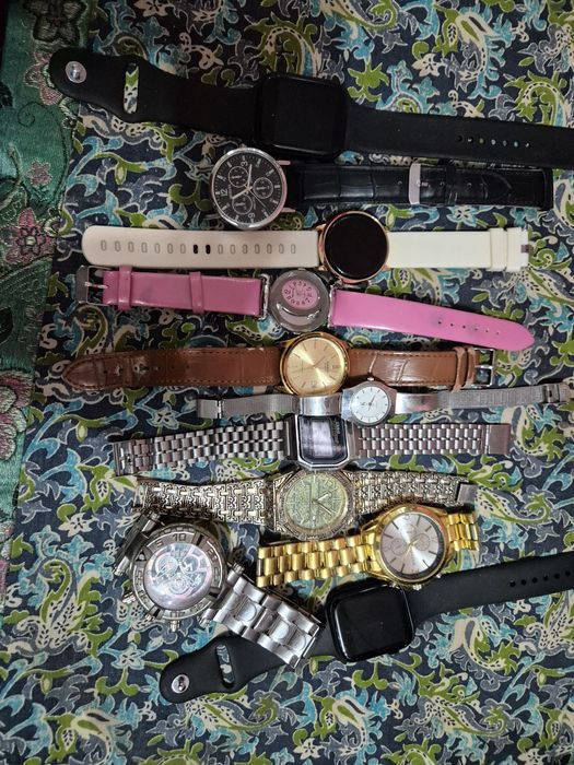 Сағаттар сатылады