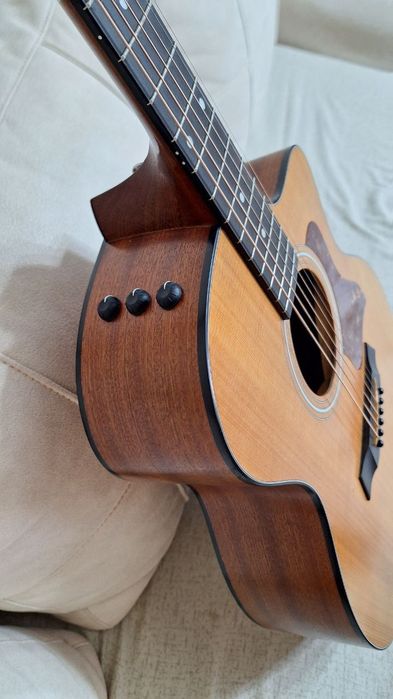 Продаётся Гитара