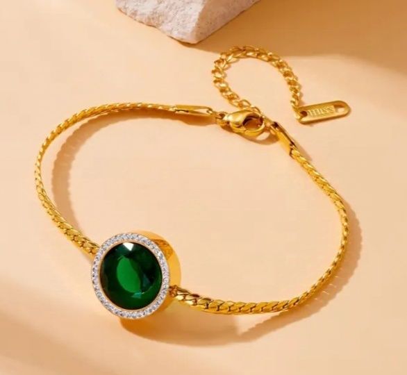 Bijuterii din otel inoxidabil