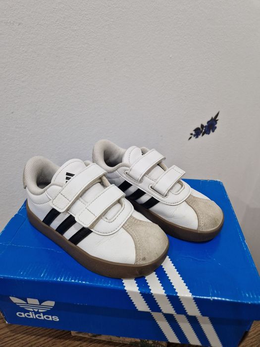 Adidas marimea 27