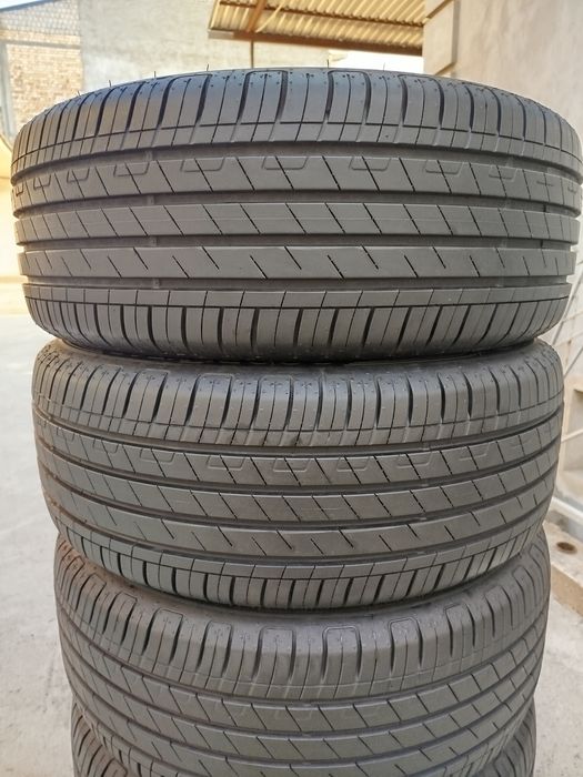 215 55 R17 Shina Good Year