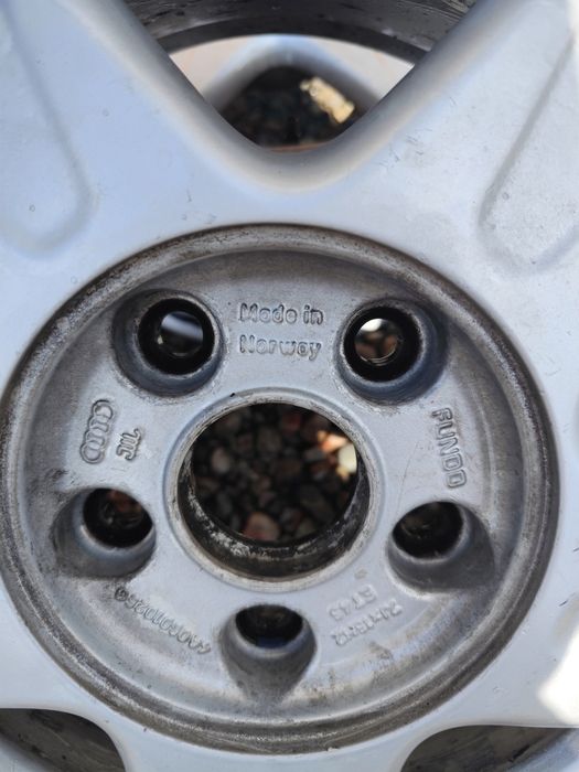 Титан диски R15 на Ауди с4