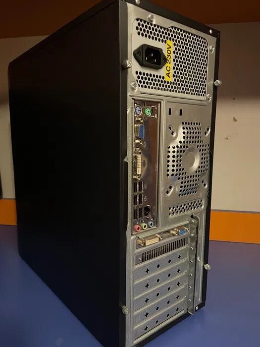 Компютър + Монитор