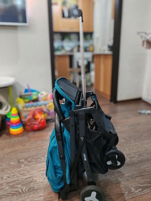 Продам коляску Mstar