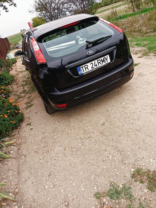 Vând Ford focus mk2