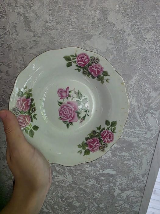 Тарелки различные