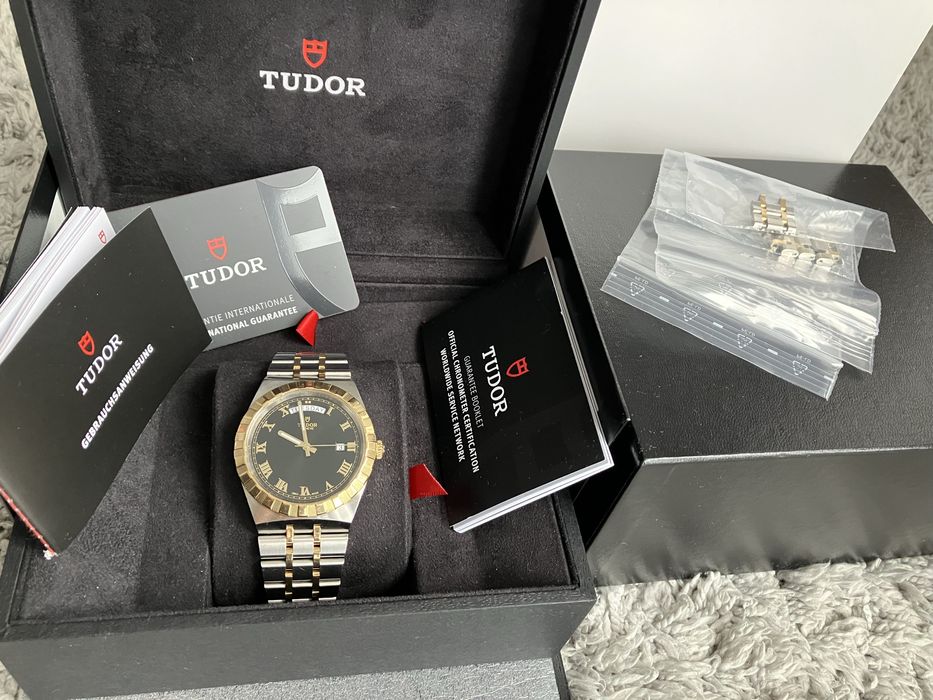 Tudor royal date day 41 mm Steel & Gold