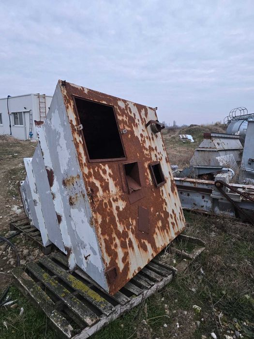 Еднотонен смесител за производство на фуражи.