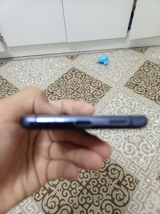 Samsung s20fe на запчасти