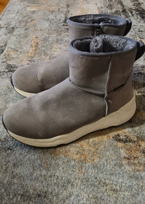 Непромокаеми зимни боти