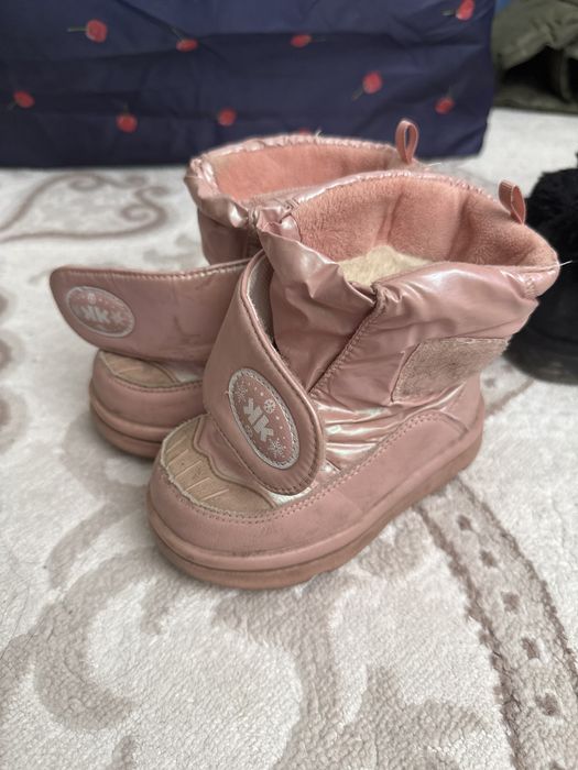 Продаю взрослую и детскую обувь