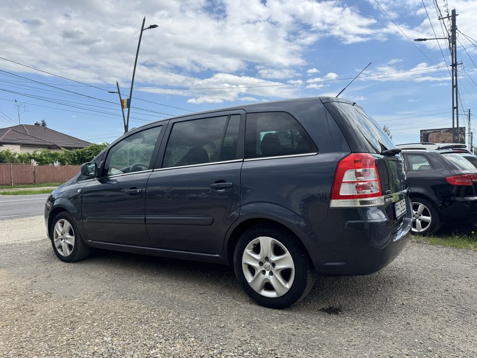Opel Zafira **Rar efectuat** Euro 5 ** Rate/avans zero