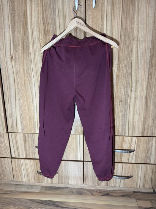 Екип Calvin Klein