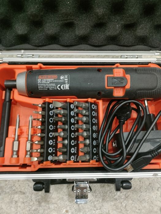 Продам отвёртку шуруповёрт, Декстер