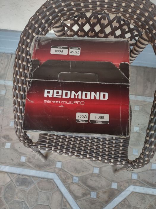 Продается Термопот Redmond series MultiPro Electric Air Pot Model F068